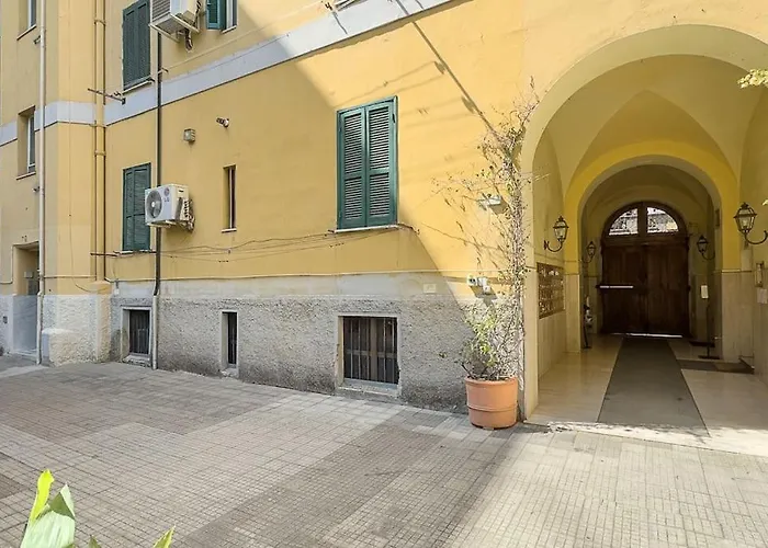Ht Mama Bilo Vatican Area